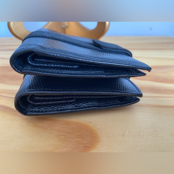 Bundle Authentic Salvatore Ferragamo compact wallet - Picture 10 of 12